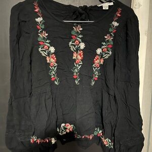 American Eagle Long Sleeve